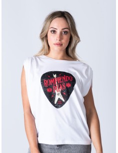 Camiseta Animosa rompiendo púas